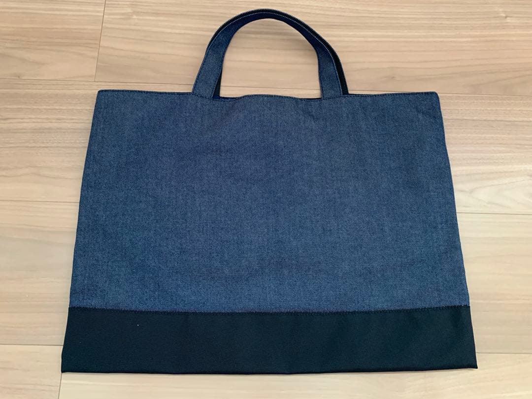 ファミリア　コーンズ　コラボデニムバッグ 未使用に近い