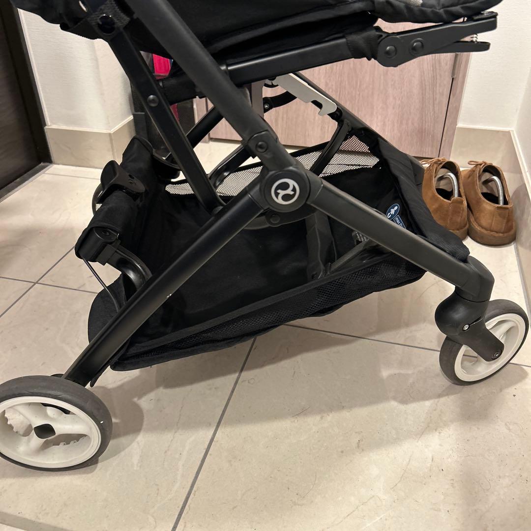 サイベックス　LIBELLE （リベル）ベビーカー、ハンドル付き