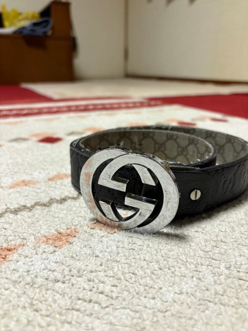 Gucci ブラックレザー GGロゴベルト正規品