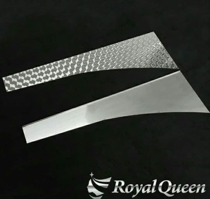  Queen製 いすゞ　ファイブスターギガ　ウロコ　ウィンドウパネル