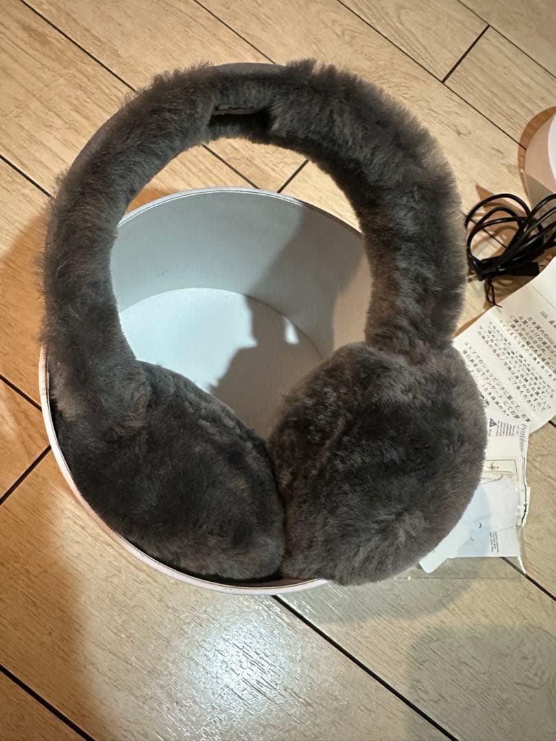 UGG グレー ファー イヤーマフ　Bluetooth