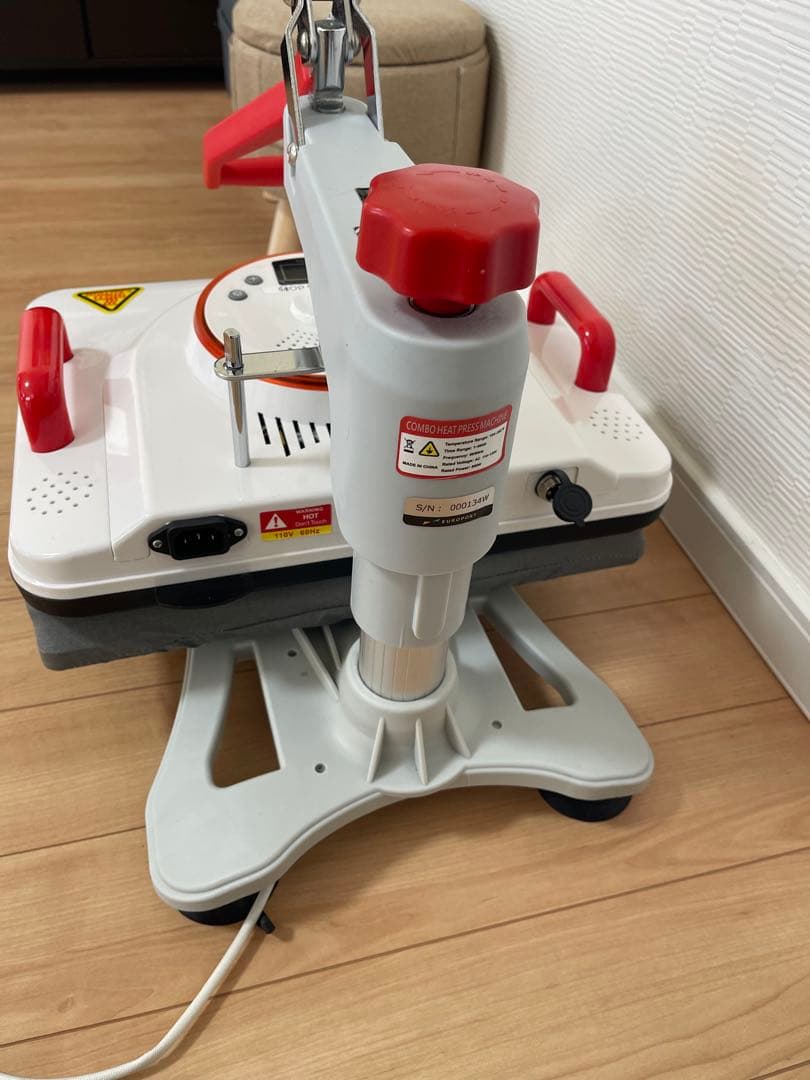 アイロンプレス機　Ｐ8200 ポント