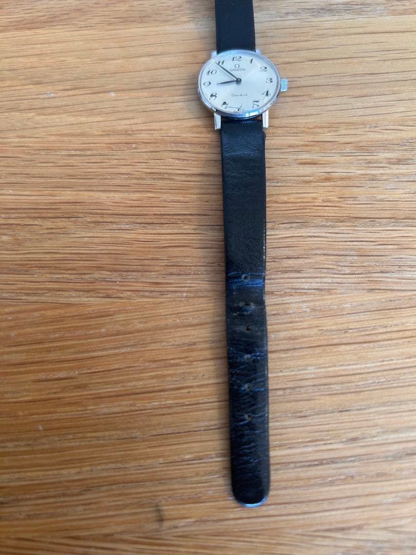 オメガ　OMEGA Geneve 手巻き ヴィンテージ腕時計 箱付き