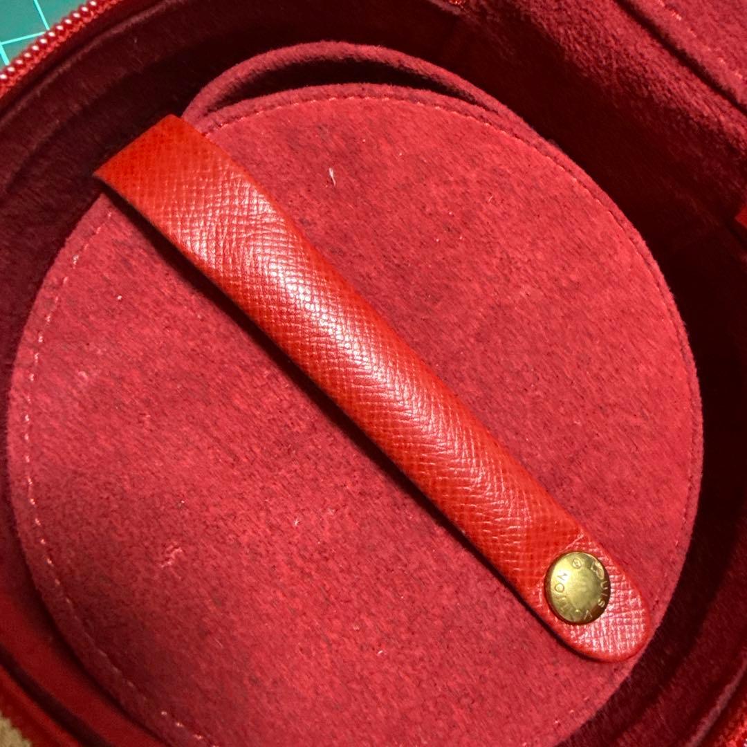 LOUIS VUITTON エピ　赤 アクセサリーケース
