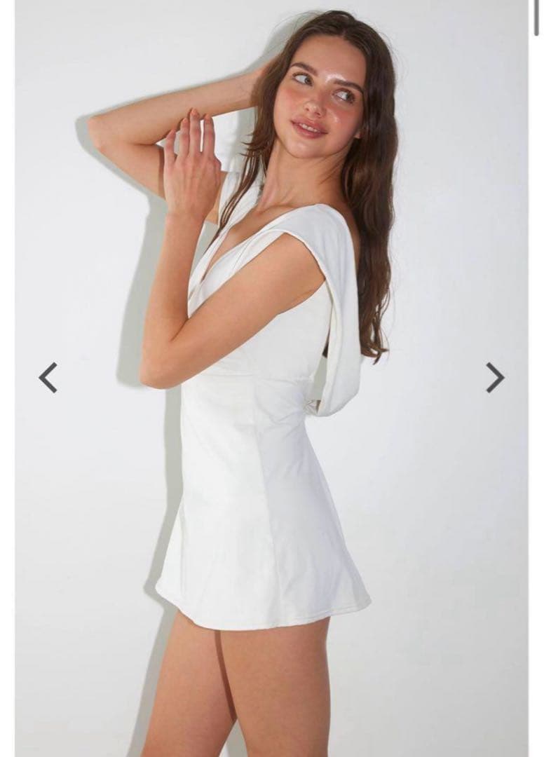 【完売品】アリシアスタン 新品未使用 希少Mサイズ