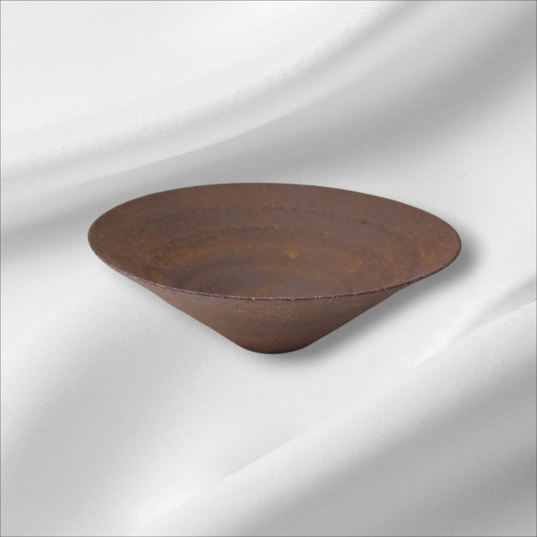 【未使用】二階堂明弘さん 陶器ボウルと陶板 ホワイト系＆ブラウン の２色セット