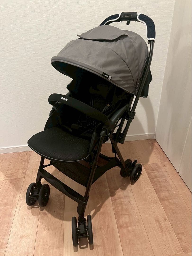 Combi 折りたたみ式ベビーカー グレー　ロングフィット48