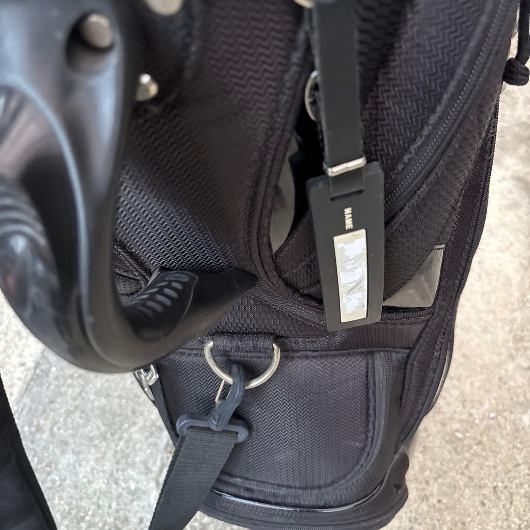 NIKE GOLF キャディバッグ エナメル ビッグロゴ 黒 ブラック 人気