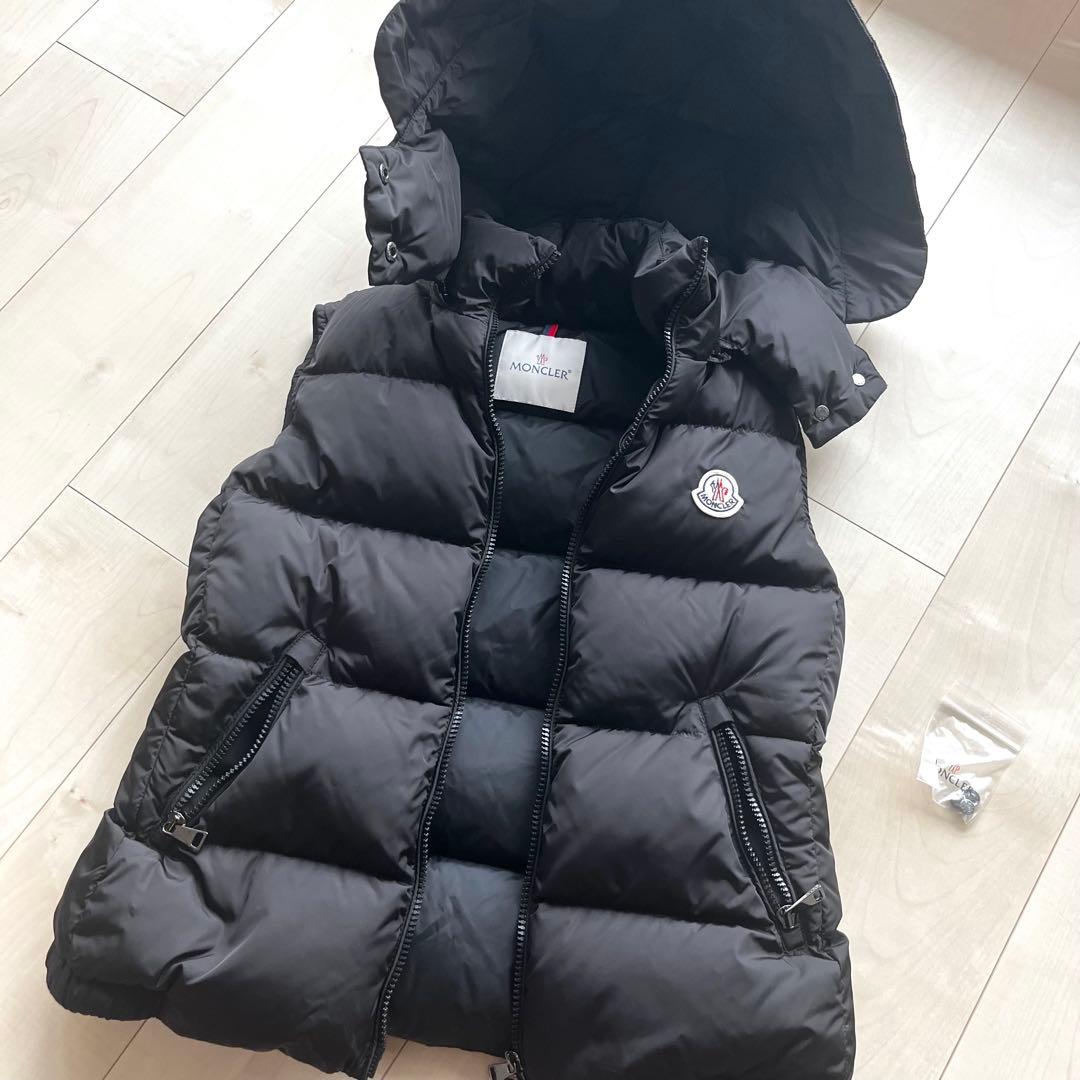 【極美品】モンクレール　ダウンベスト　GALLINULE ブラック　サイズ1