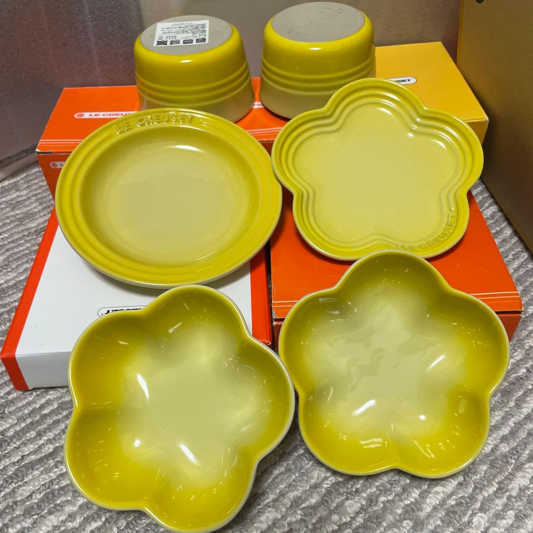 ルクルーゼ　ラウンドプレート　フラワーディッシュ　ラムカン 6点　ソレイユ