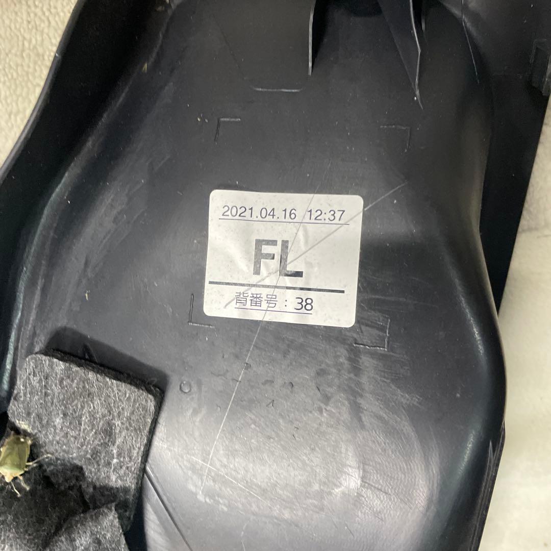 アルファード 30 純正　スカッフプレート社外マット、ステップ付