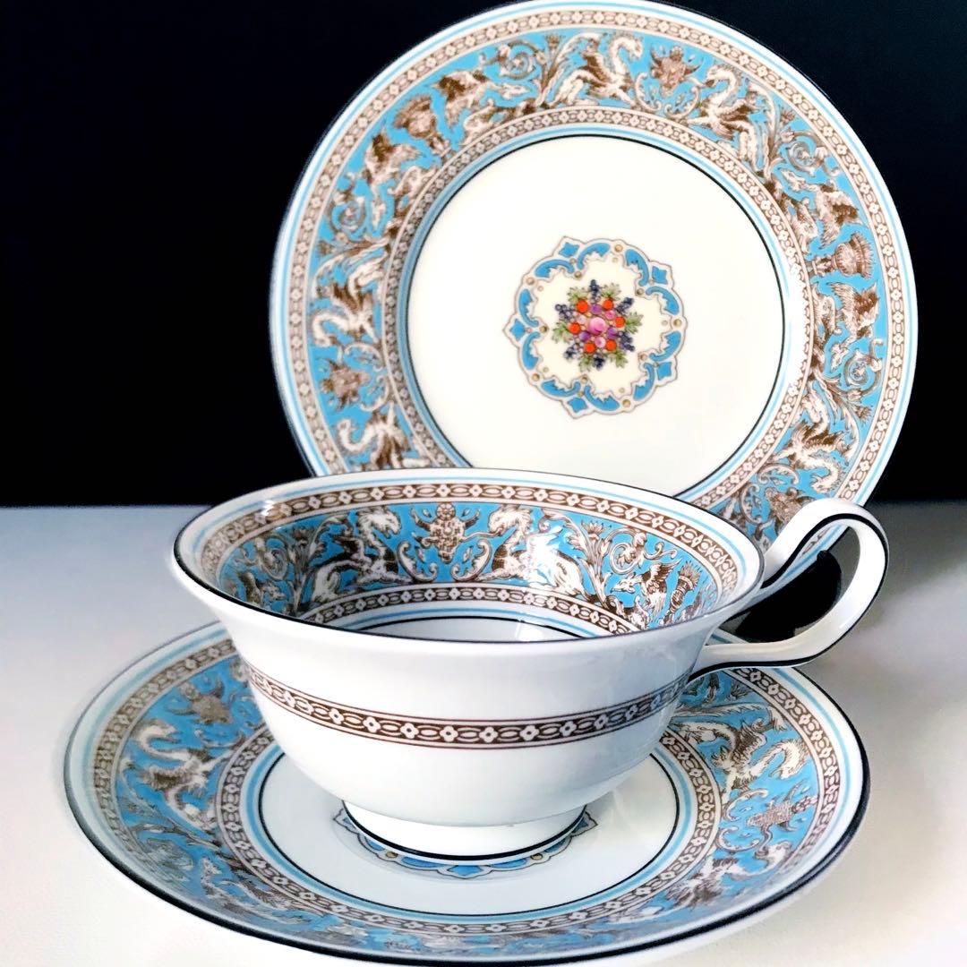 ウェッジウッド　フロレンティーン　ピオニー　2トリオセット