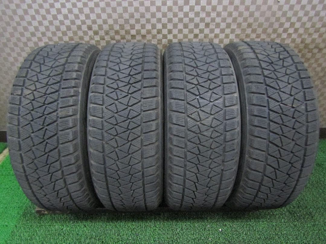 ☆送料込☆バリ溝☆倉庫内保管☆ブリヂストン DM-V2 225/55R18 4本