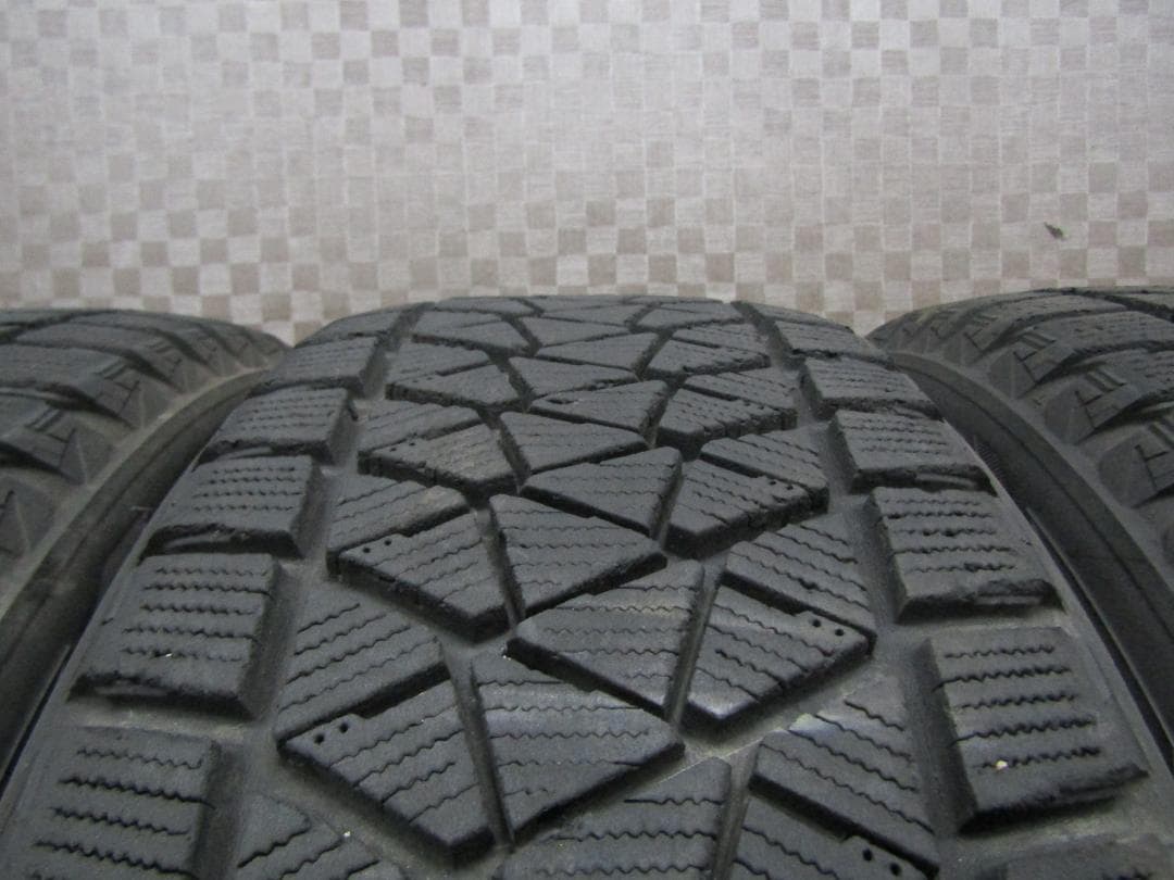 ☆送料込☆バリ溝☆倉庫内保管☆ブリヂストン DM-V2 225/55R18 4本