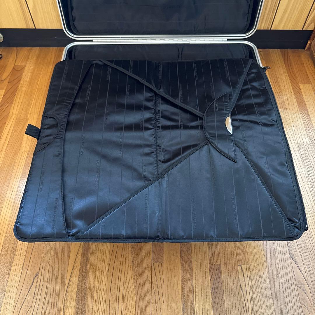 ゼロハリバートン スーツケース 小型・2輪