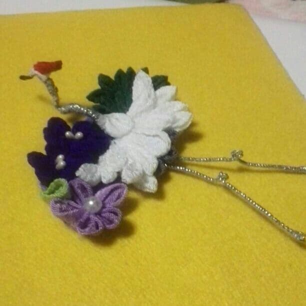 正月　おひな祭りに！　おばあちゃんの手作り　ちりめん　つまみ細工　鶴　正月飾り