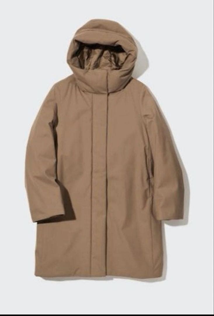 UNIQLO 新品　ハイブリッドダウンコート