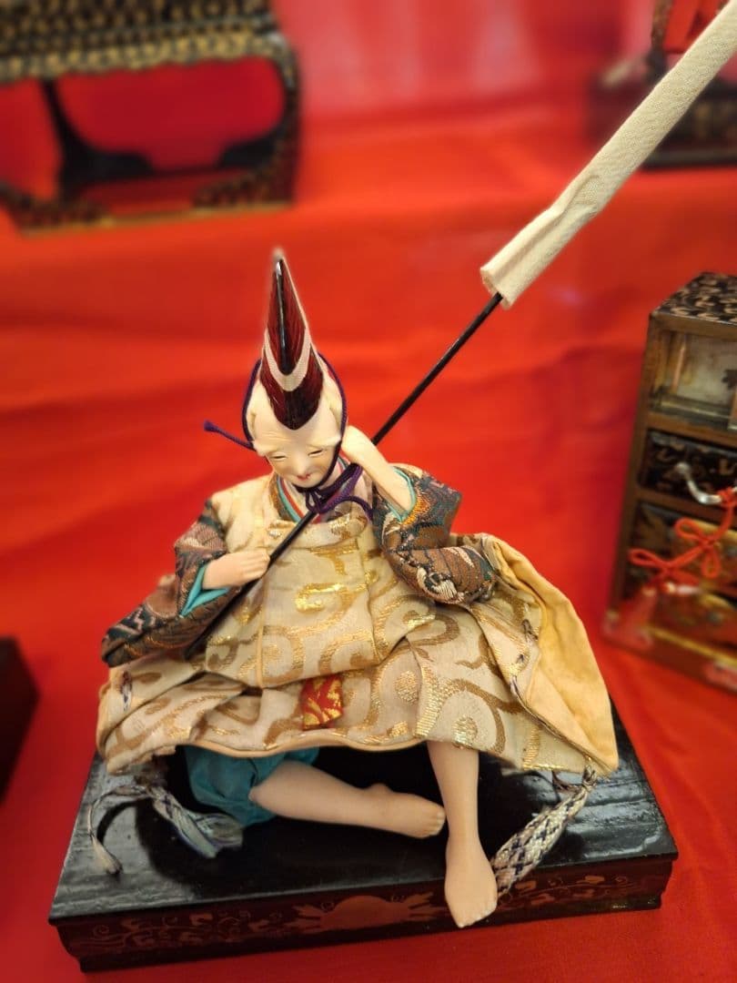 【逸品】1950年代日本製のビンテージひな人形/花やかな15人飾り五段飾り