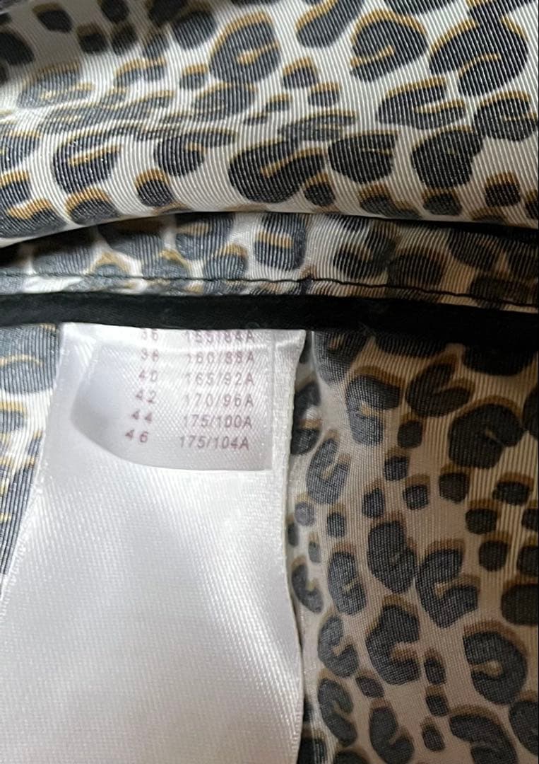 【極美品】 ルイヴィトン トレンチコート レオパード柄36 M