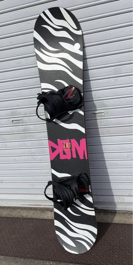 DOMINANT BURTON 154 スノーボード