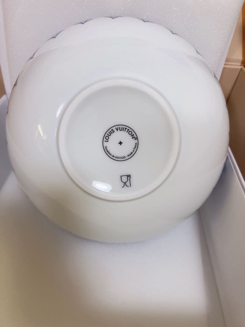 ★新品未使用 ヴィトン ラージ ボウル モノグラム フラワータイル お皿