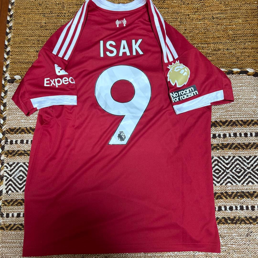 【新品未使用】リバプール Liverpool イサク ホームユニフォーム