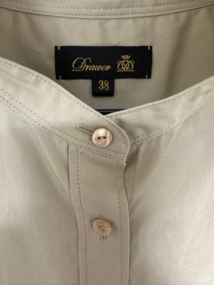 drawer ヘムフレアスタンドカラーブラウス ドゥロワー