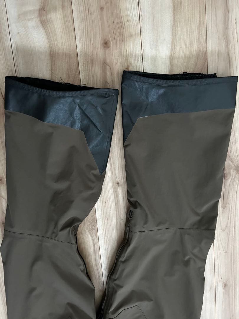 volcom rain gore-tex ボルコム　ビブ　パンツ