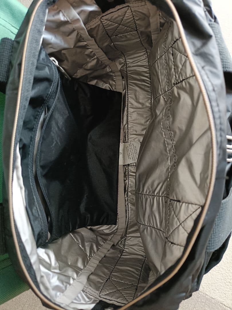 lesportsac エッセンシャルシリーズ Metroコンバーチブル ブラック