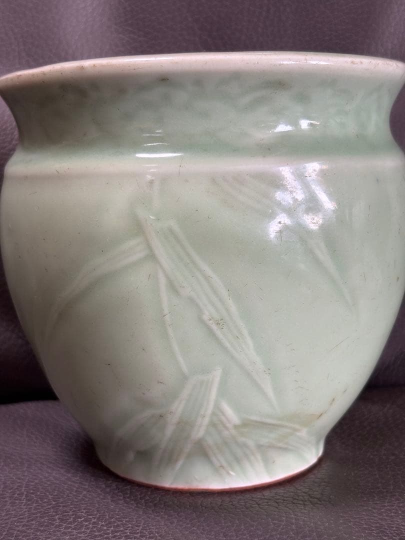 絵　鳥　缶水鉢