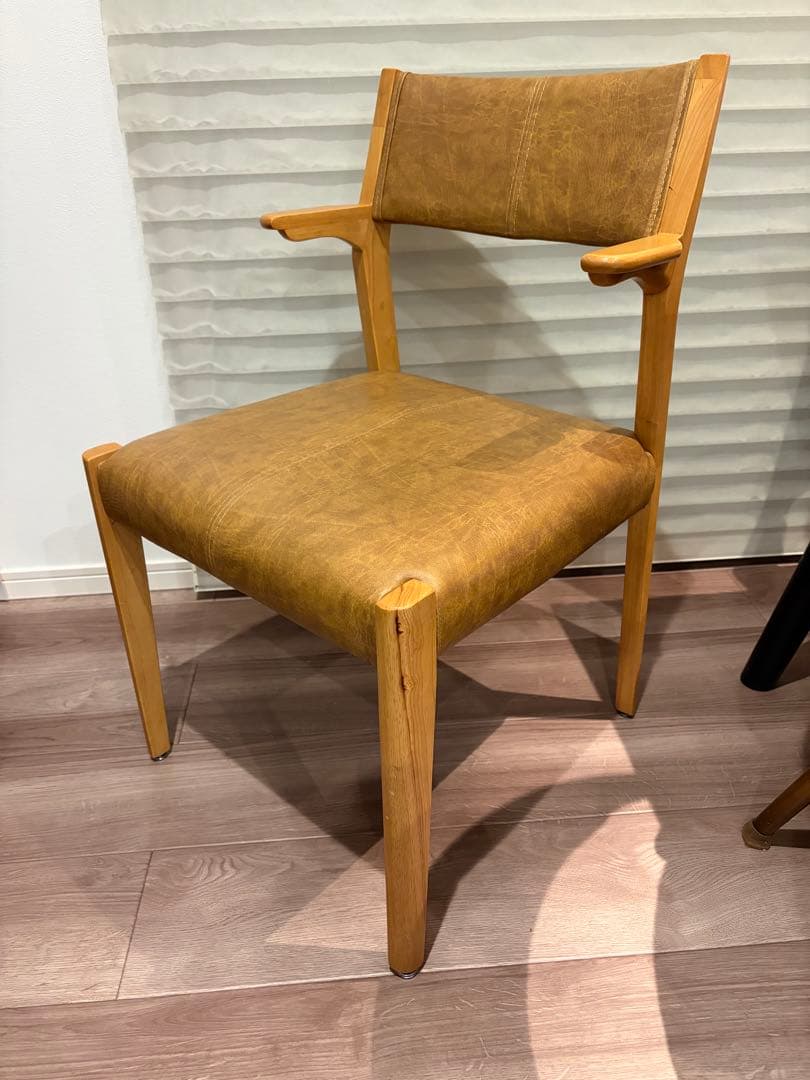 オーク天然木モダンアームチェア Oak✖️Camel