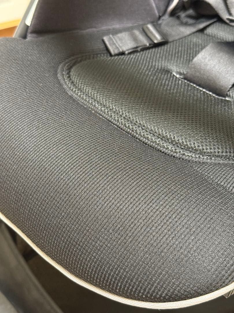 アップリカ♡ラクーナ クッション フリー プラス AB ベージュ♡ベビーカー