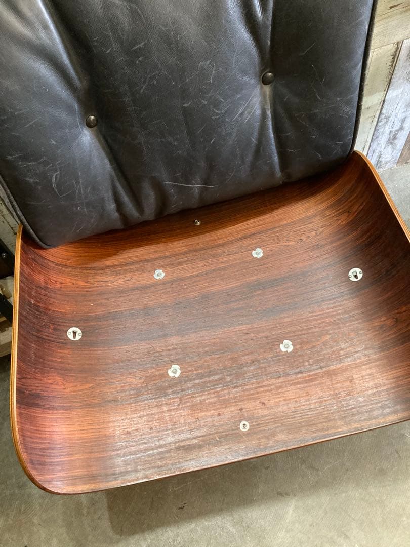 ハーマンミラー　イームズ　EMS レザーラウンドチェア　オットマン別売り