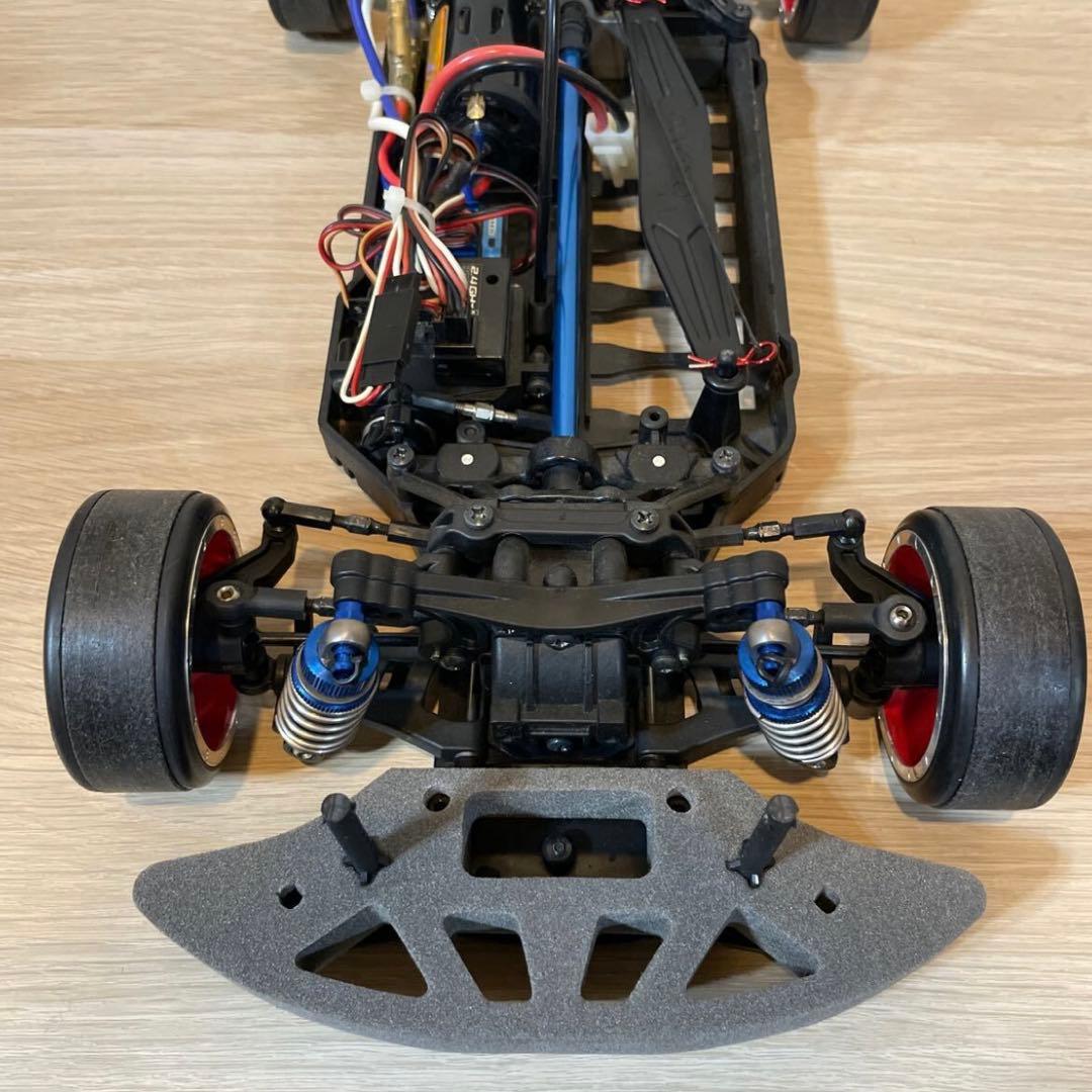 美品　ヨコモ 形式名　不明　ドリフト系 シャーシ　ベース部品取りに YOKOMO