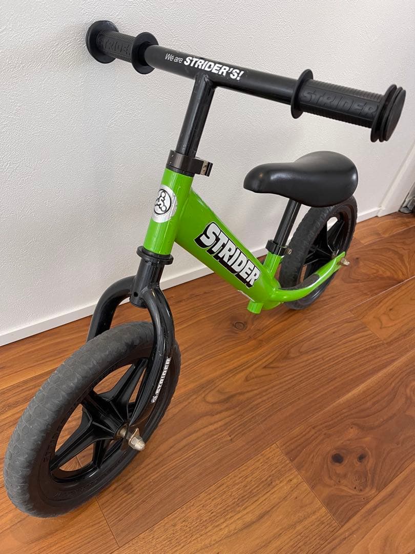 STRIDER ストライダー 12インチ　バランスバイク　グリーン