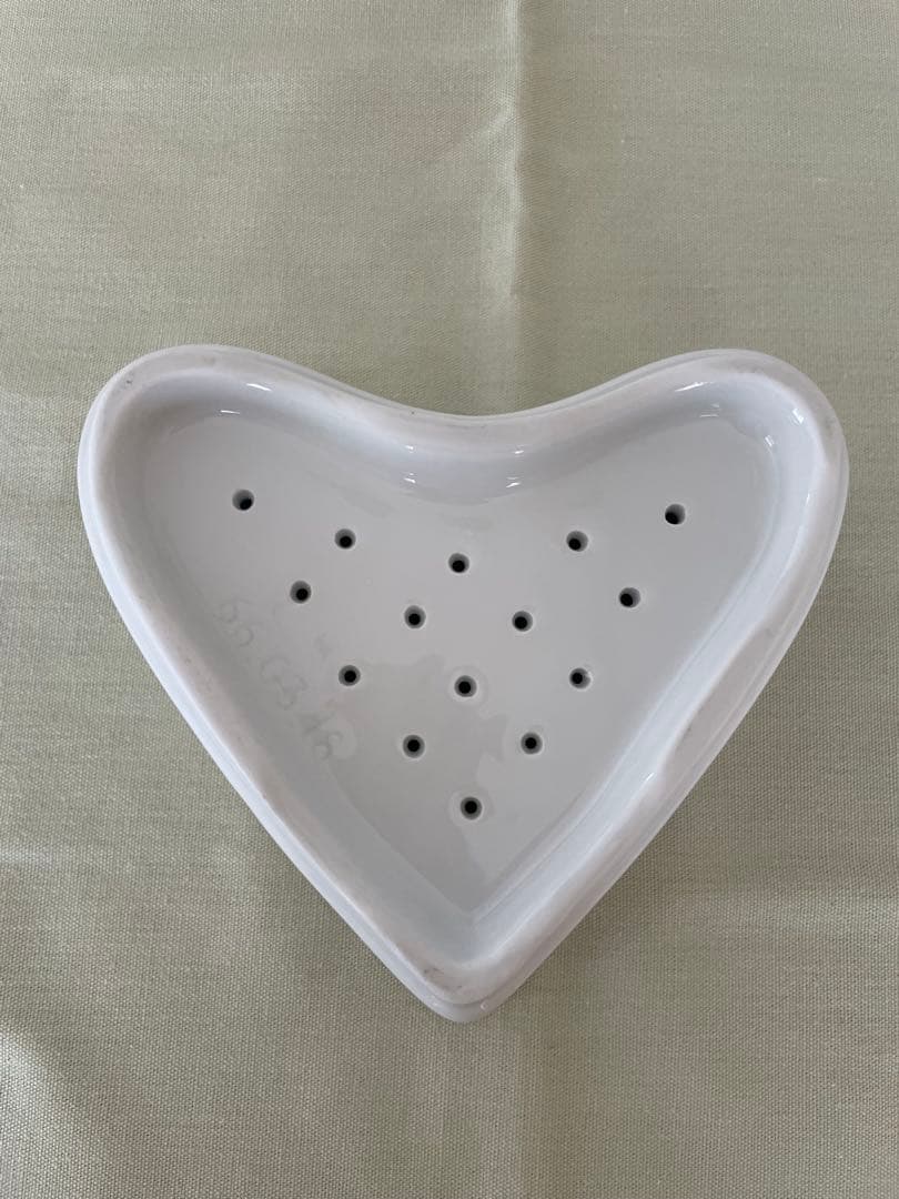 ハート型 陶器 水切り器具