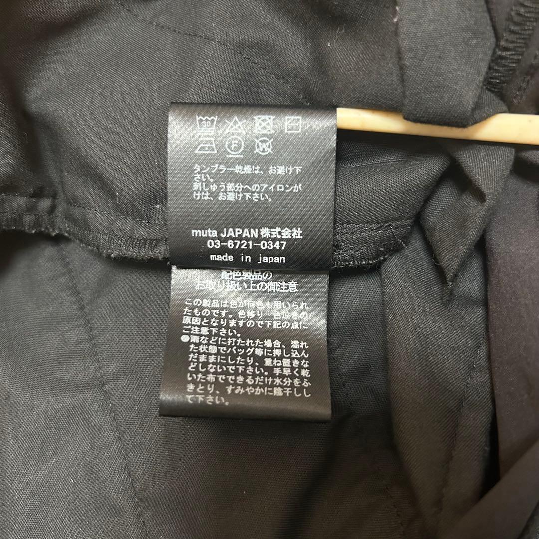 【美品】 muta marine GOLFストレッチナイロンパンツ サイズ4