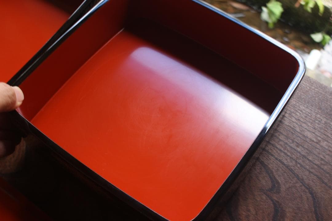 極小傷あり！端正な内朱黒漆に極上忍沈金の映える二段重（検輪島塗重箱お重