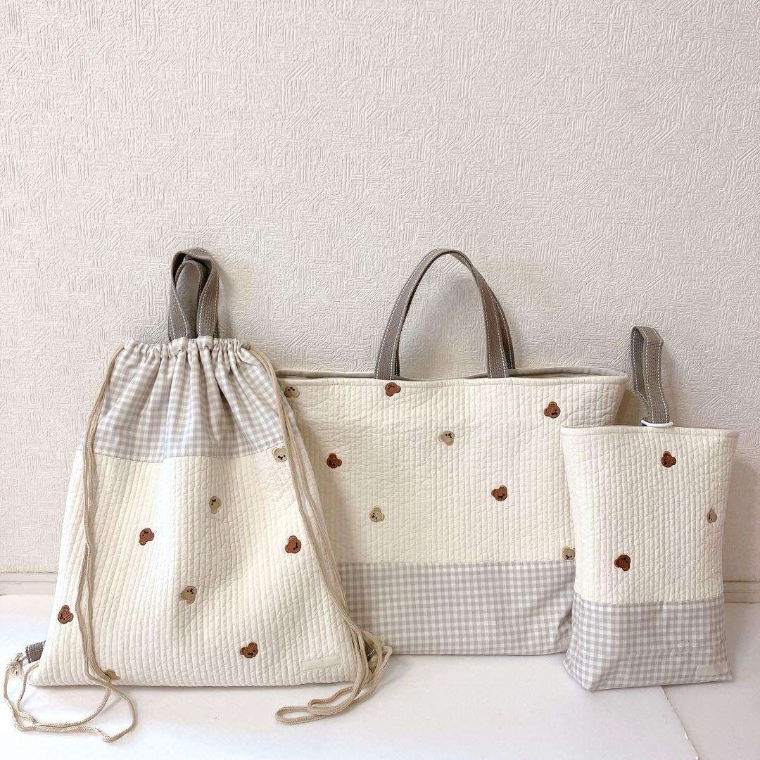 レッスンバッグ ✖️2 上履き入れ✖️2 ナップサック✖️2 ヌビ　くま刺繍