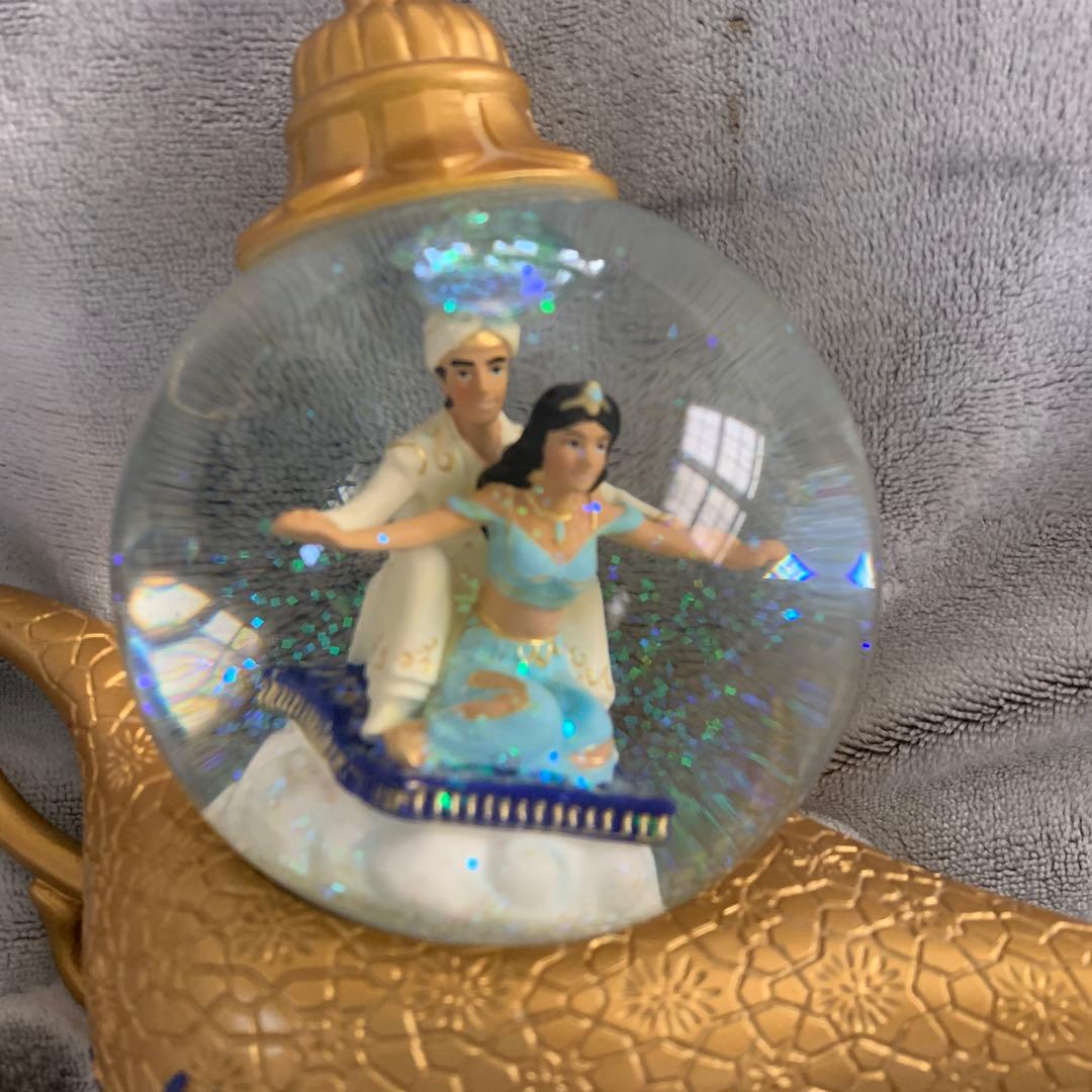 レア アラジン ディズニー スノードーム オルゴール　ニューヨーク