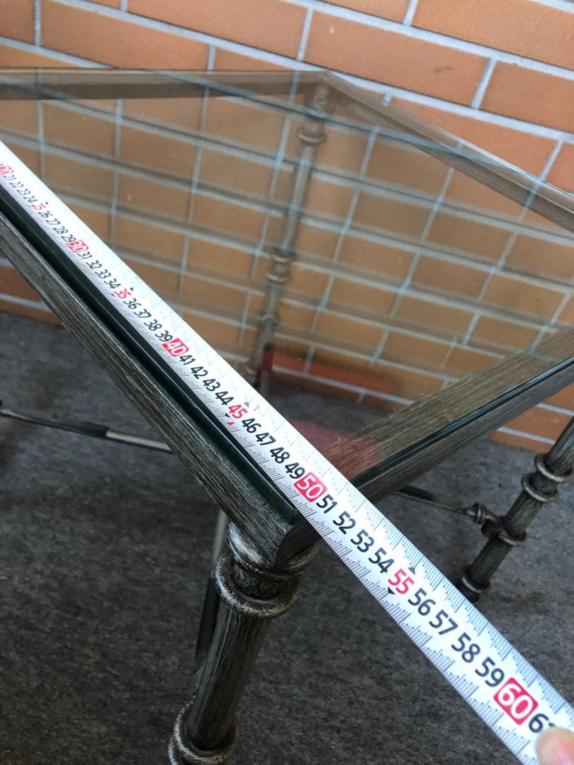 ガラステーブル　ヴィンテージ　コンクリート風　インダストリアル風　サイドテーブル