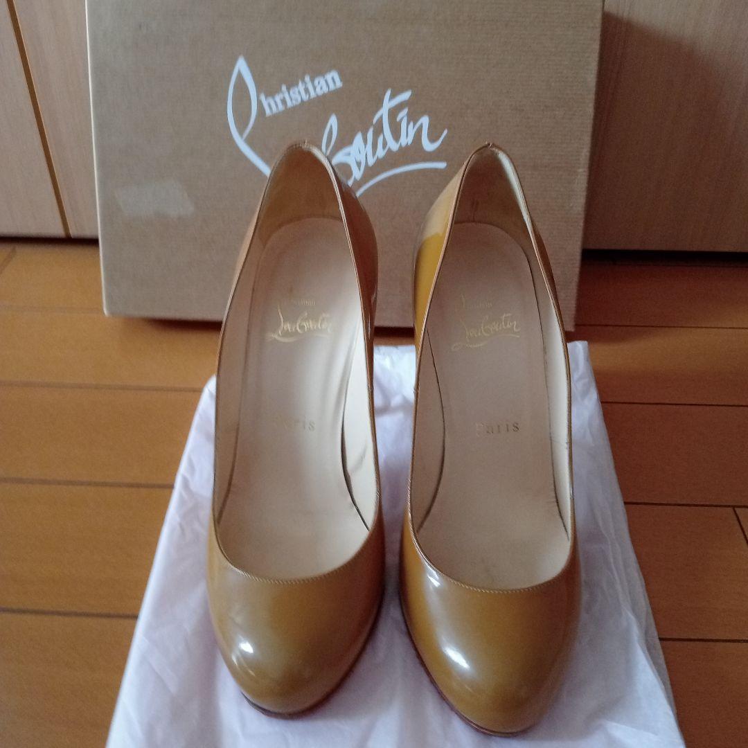 再値下げ！Christian Louboutin ベージュ 36.5インチ