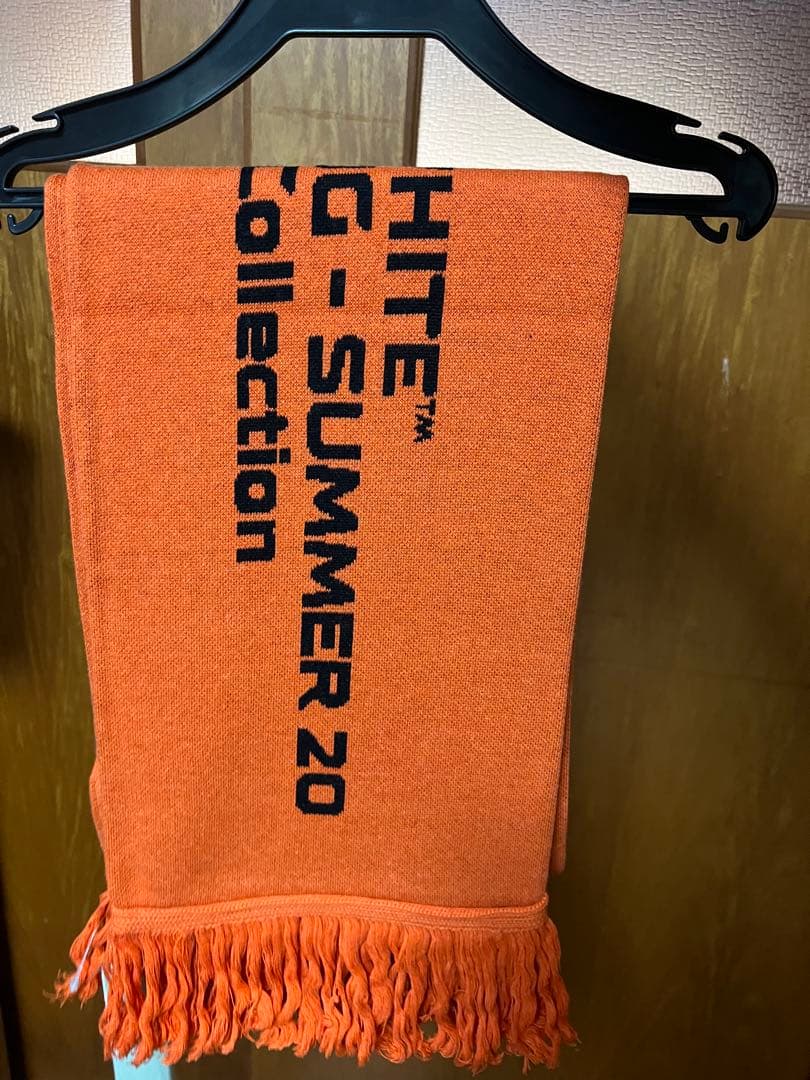 オフホワイト マフラー新品