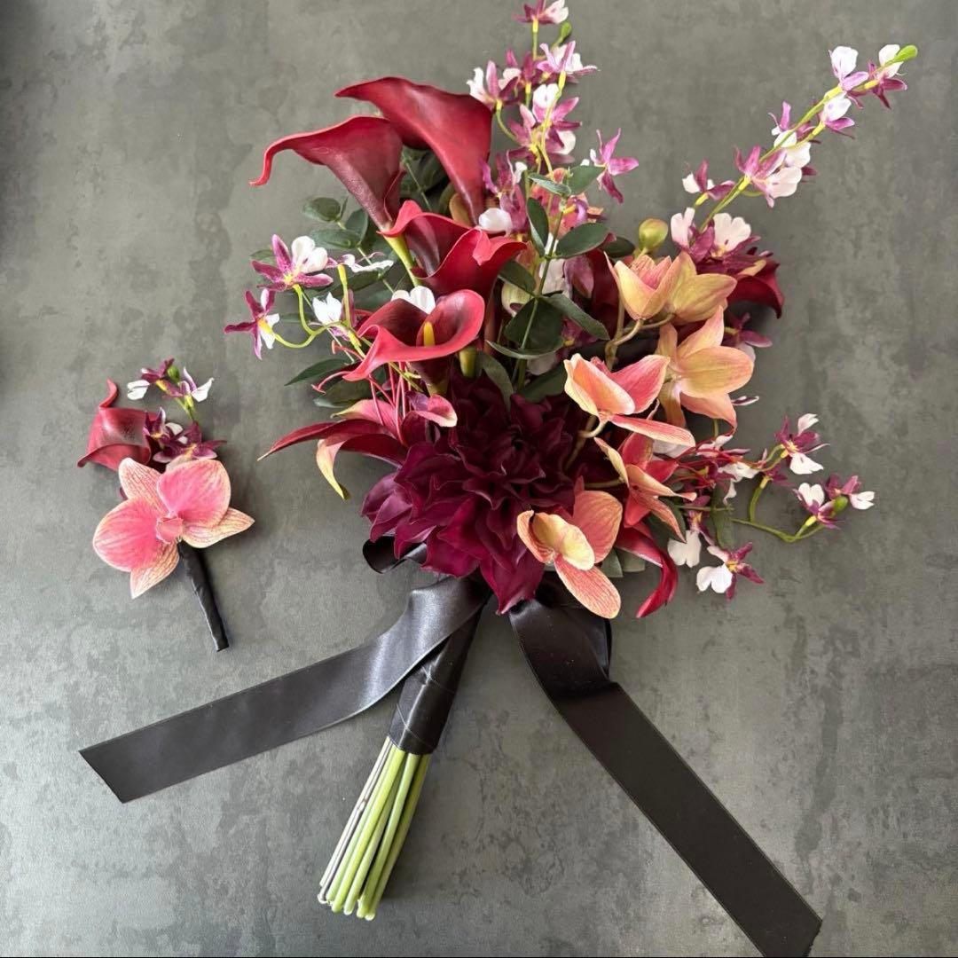 ブライダルブーケ　アーティフィシャルフラワーブーケ　クラッチブーケ　ブートニア付