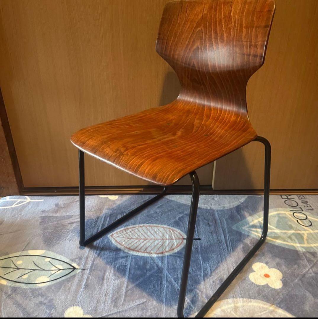 4脚セットAICHI パグホルツ PAGWOOD スタッキングチェア