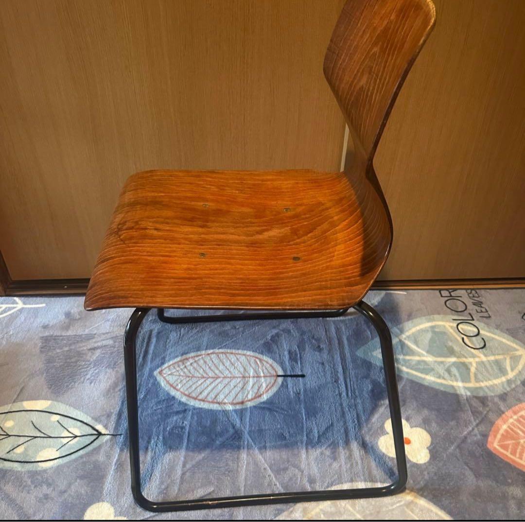 4脚セットAICHI パグホルツ PAGWOOD スタッキングチェア