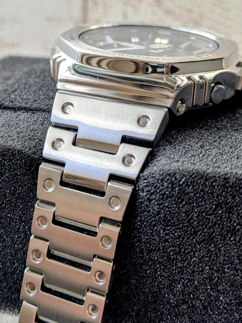【美品】カシオ G-SHOCK　GMC-B2100D-1AJF