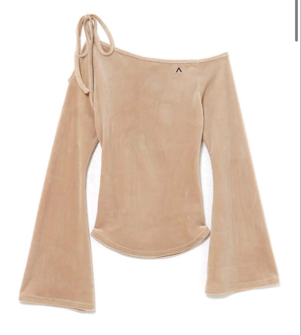 即日発送Ruth velour tops andmary