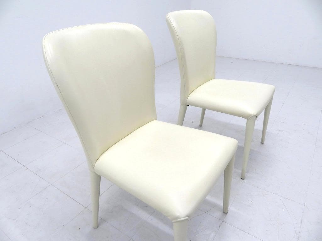 展示品　IDC大塚家具　フロイデ　本革　レザー　ダイニングチェア　2脚セット