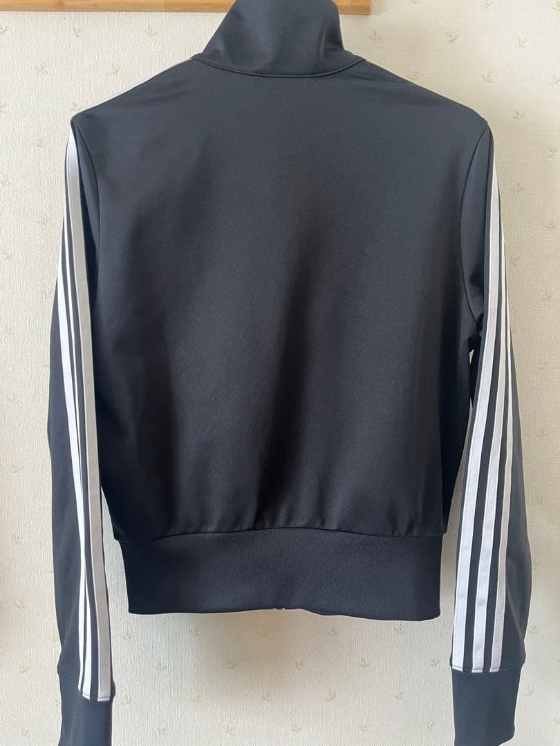 adidas アディカラー クラシックス ファイヤーバード トラックトップM